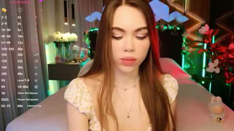 Snapshot of lucifiella chatting on 11/02/25, 04:20 MimiFors online show from 11/02/25, 04:20