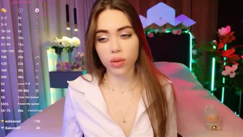 Snapshot of lucifiella chatting on 11/26/25, 04:30 MimiFors online show from 11/26/25, 04:30