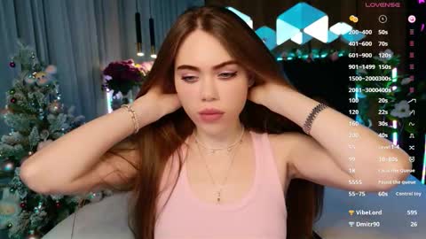 Snapshot of lucifiella chatting on 12/17/25, 05:08 MimiFors online show from 12/17/25, 05:08