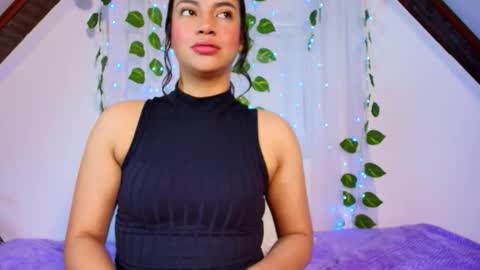 luciia_sweeet online show from 12/20/25, 06:15