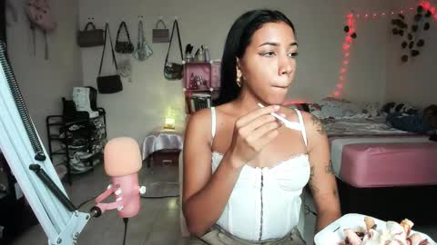 luciana gr online show from 10/12/25, 10:20