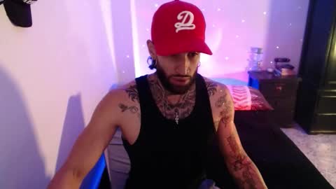 Snapshot of luciifer_hills chatting on 11/26/25, 03:35 luciifer_hills online show from 11/26/25, 03:35