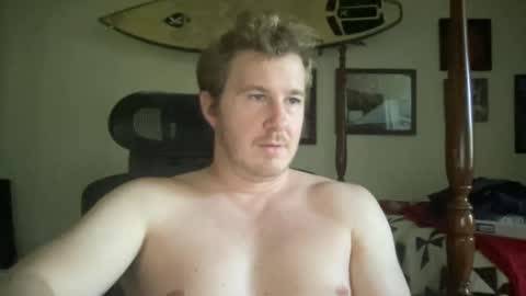 Snapshot of luckboy698 chatting on 11/03/25, 09:05 luckboy698 online show from 11/03/25, 09:05