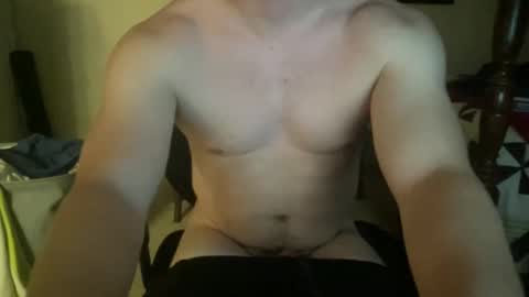 Snapshot of luckboy698 chatting on 11/06/25, 01:06 luckboy698 online show from 11/06/25, 01:06