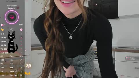 lucky__lady_ online show from 01/16/25, 10:12