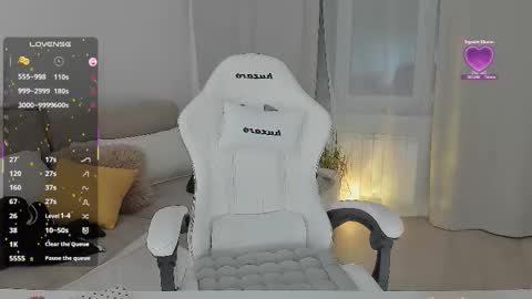 lucky__lady_ online show from 03/16/26, 11:53