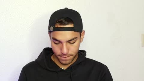 Snapshot of lucky_blessed chatting on 01/12/25, 12:01 lucky_blessed online show from 01/12/25, 12:01