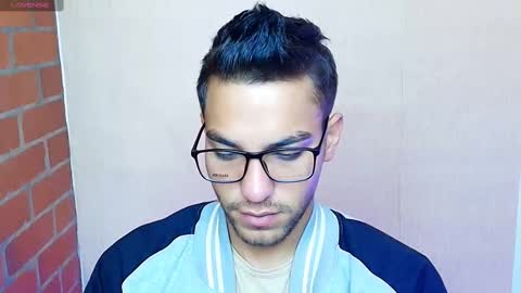 Snapshot of lucky_blessed chatting on 03/05/25, 04:35 lucky_blessed online show from 03/05/25, 04:35