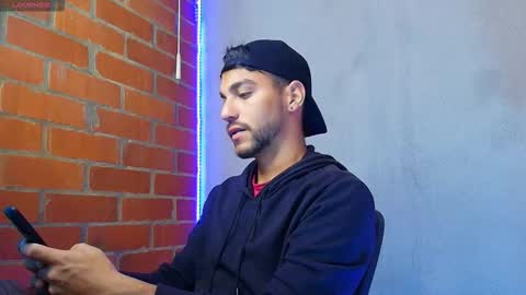 Snapshot of lucky_blessed chatting on 10/27/25, 08:13 lucky_blessed online show from 10/27/25, 08:13