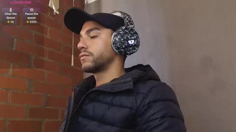 lucky_blessed online show from 03/25/26, 12:22