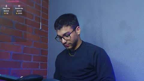 lucky_blessed online show from 04/22/26, 04:04