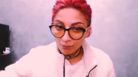 Snapshot of lucky_denizz chatting on 11/30/25, 08:51 lucky_denizz online show from 11/30/25, 08:51