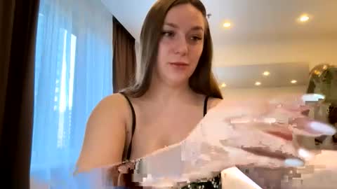 lucky_foryou_baby online show from 03/23/26, 05:33