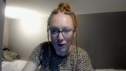 lucky_licky20 online show from 03/10/26, 04:06