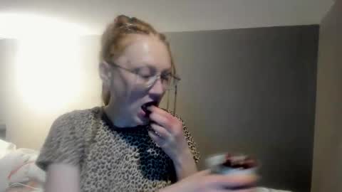 lucky_licky20 online show from 03/13/26, 03:35