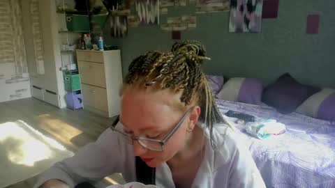 lucky_licky20 online show from 06/08/26, 12:36