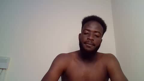 Snapshot of luckycharly chatting on 02/11/25, 02:14 MASTER DOM online show from 02/11/25, 02:14