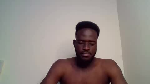 Snapshot of luckycharly chatting on 03/09/25, 04:00 MASTER DOM online show from 03/09/25, 04:00