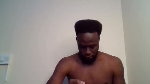 Snapshot of luckycharly chatting on 09/21/25, 01:02 MASTER DOM online show from 09/21/25, 01:02