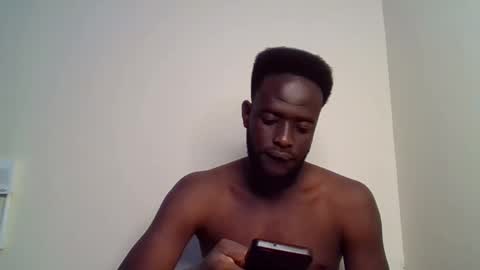 Snapshot of luckycharly chatting on 09/28/25, 08:47 MASTER DOM online show from 09/28/25, 08:47