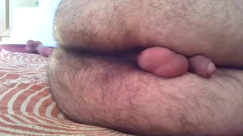 Snapshot of luckycock86x chatting on 12/12/24, 01:39 Luckycock online show from 12/12/24, 01:39