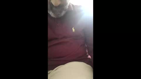 luckyfalcon2022 online show from 12/18/25, 11:05