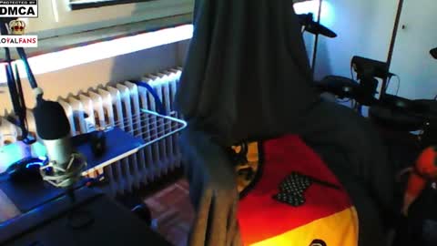        call me  Stefan online show from 02/08/25, 11:12