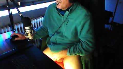        call me  Stefan online show from 10/11/25, 05:50