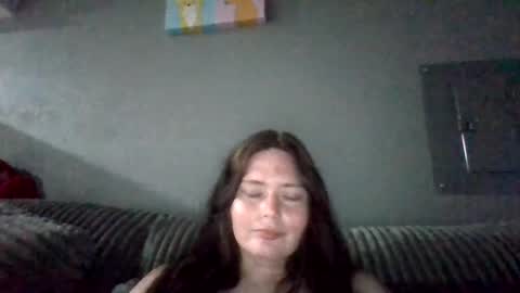 Snapshot of luckygirl96 chatting on 09/17/25, 12:34 luckygirl96 online show from 09/17/25, 12:34