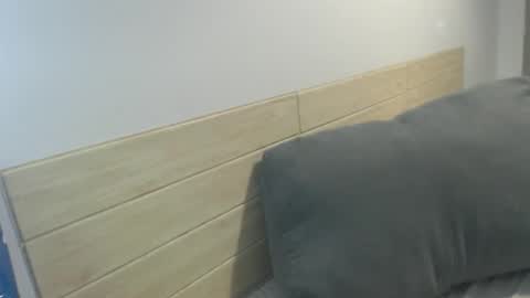 angelisa online show from 11/03/25, 05:25