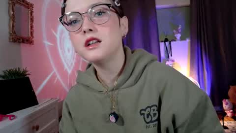 Jade online show from 02/09/26, 03:10