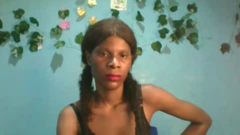 Gloria online show from 11/05/25, 05:51