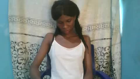 Gloria online show from 12/04/25, 06:55