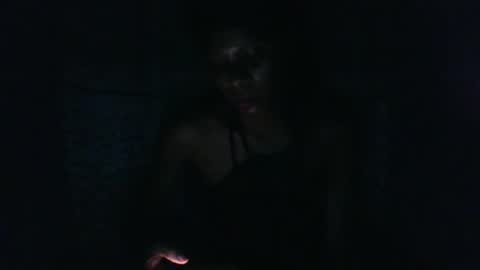 Snapshot of luckymadequeen chatting on 03/05/26, 05:14 Gloria online show from 03/05/26, 05:14