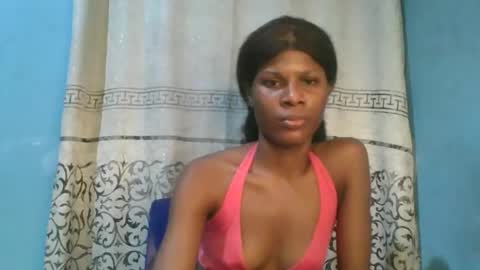 Snapshot of luckymadequeen chatting on 03/15/26, 11:33 Gloria online show from 03/15/26, 11:33