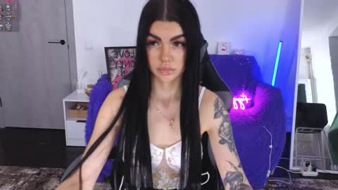 Monika online show from 11/28/25, 02:31