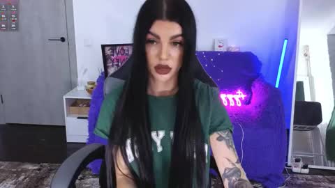 Monika online show from 12/03/25, 03:43