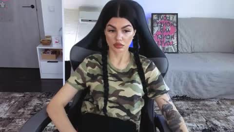 Monika online show from 02/21/26, 10:16