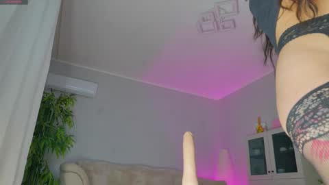 Alice online show from 04/06/26, 07:04