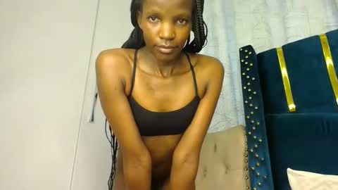 Snapshot of luckyy003 chatting on 10/29/25, 07:10 brielle online show from 10/29/25, 07:10