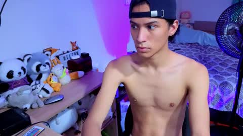 Lu Independent Model online show from 09/20/25, 10:33