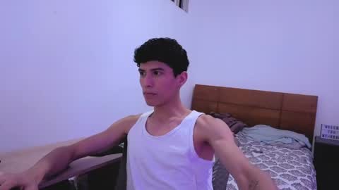 Lu Independent Model online show from 04/18/26, 01:31