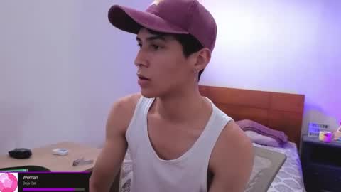 Lu Independent Model online show from 04/22/26, 08:21