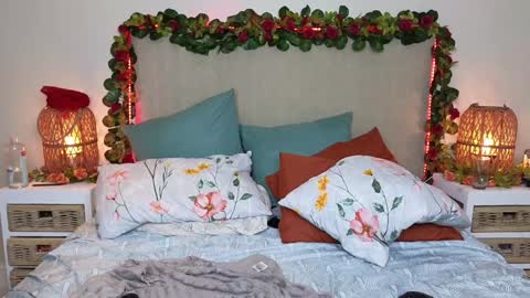 Lucy online show from 01/26/25, 09:07