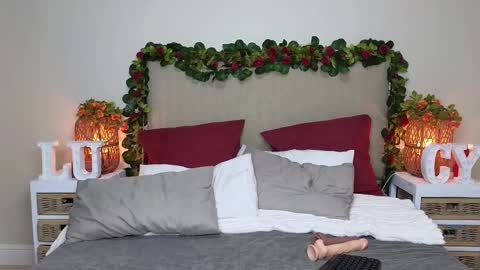 Lucy online show from 03/11/25, 09:15