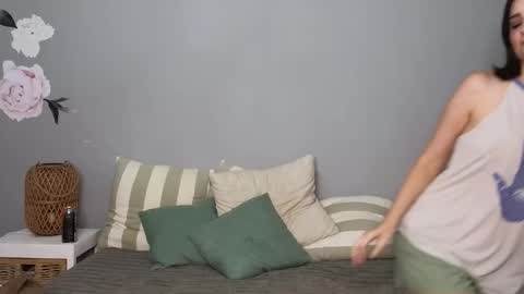 Lucy online show from 03/24/26, 10:04