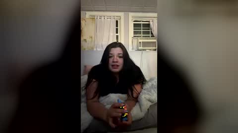 lucy913961 online show from 07/06/26, 03:47