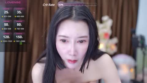 Snapshot of lucy__bb chatting on 01/31/25, 04:47 Lucy online show from 01/31/25, 04:47
