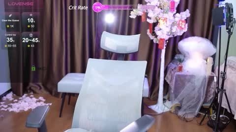Snapshot of lucy__bb chatting on 02/03/25, 01:41 Lucy online show from 02/03/25, 01:41