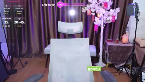 Lucy online show from 11/03/25, 01:19